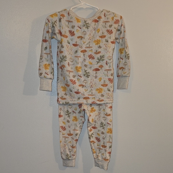 Cozy Autumn Print Kids Pajama Set LOT O - Picture 6 of 6
